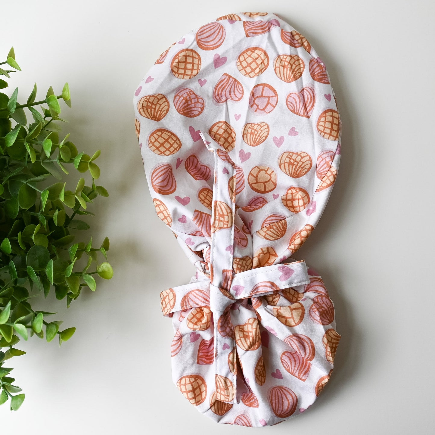 CONCHAS WITH HEARTS SATIN LINED PONYTAIL SCRUB CAP