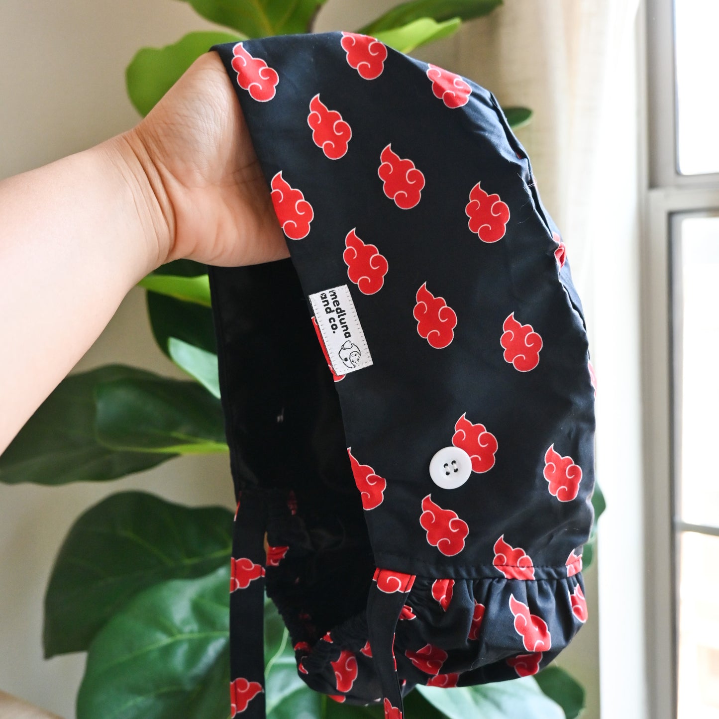 NARUTO - AKATSUKI THEMED SATIN LINED PONYTAIL SCRUB CAP