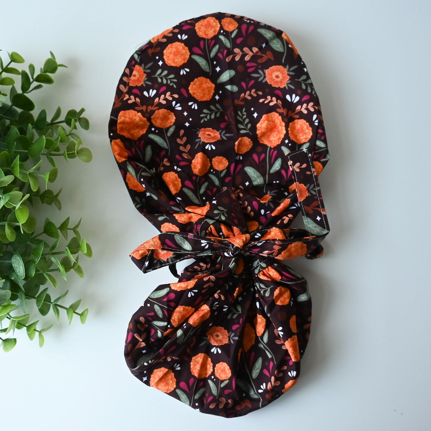 MARIGOLDS THEMED SATIN LINED PONYTAIL SCRUB CAP
