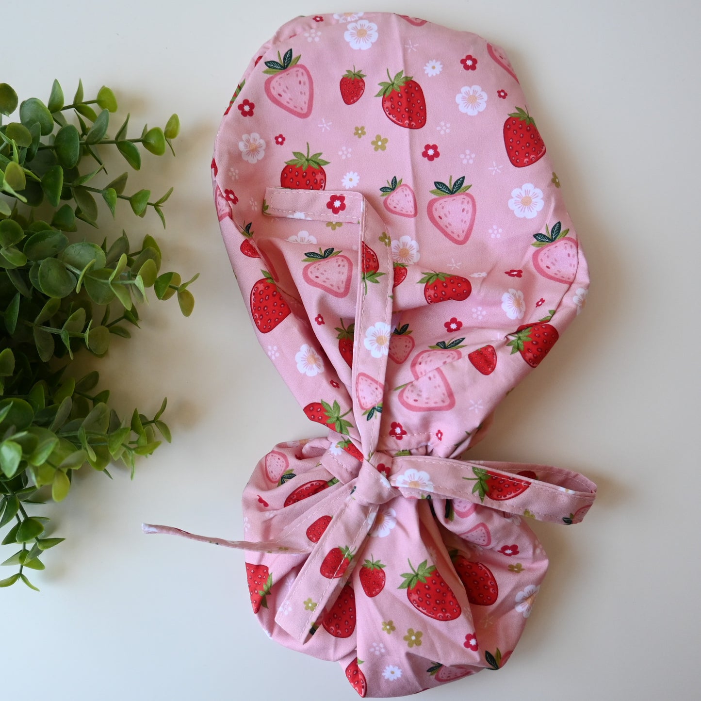 STRAWBERRY THEMED SATIN LINED PONYTAIL SCRUB CAP