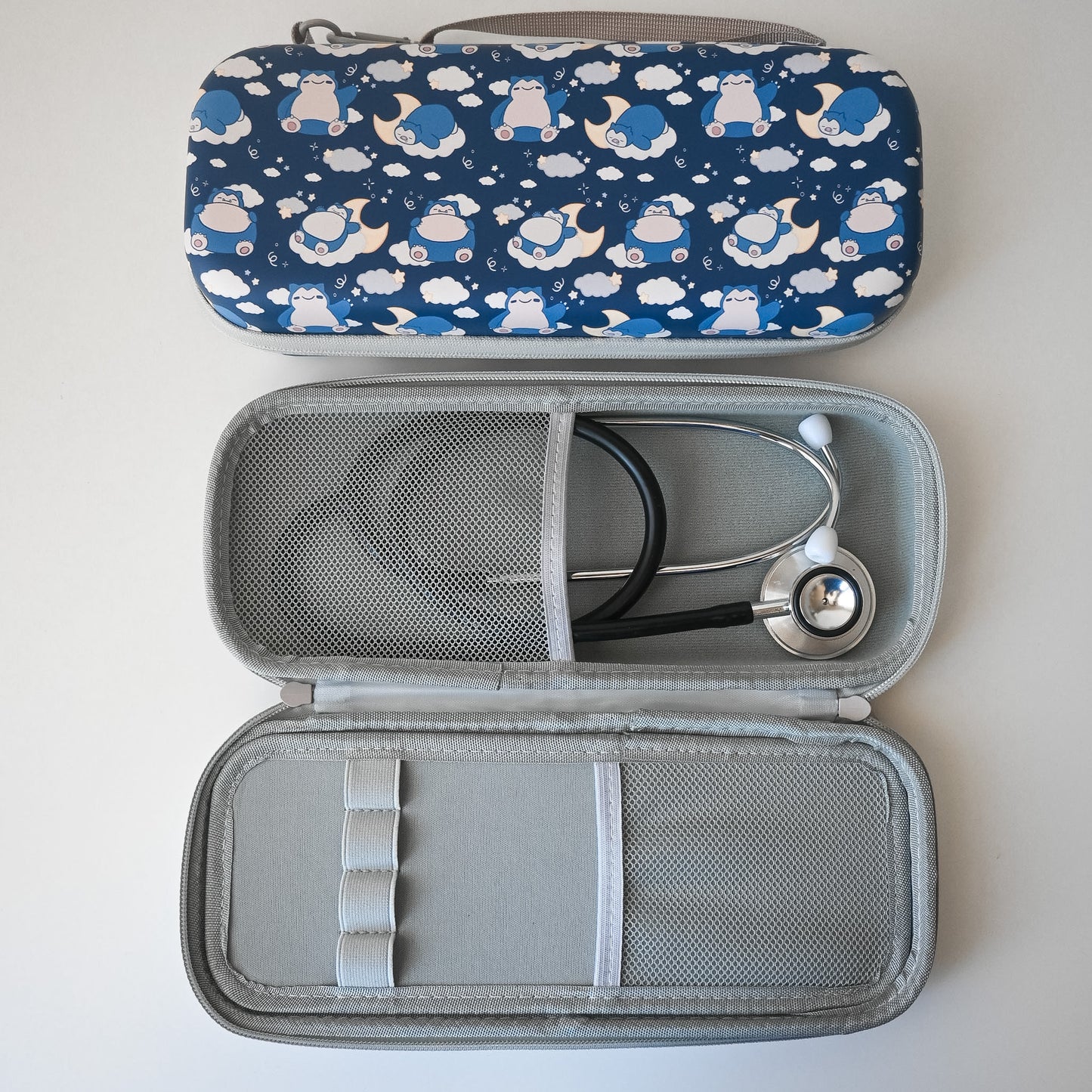 POKEMON - DARK BLUE SNORLAX STETHOSCOPE CASE