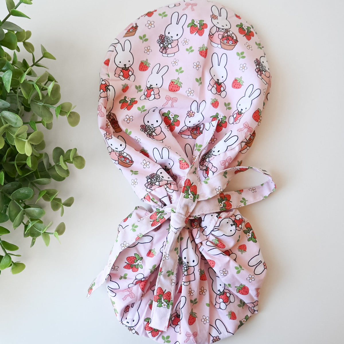 MIFFY STRAWBERRY THEMED SATIN LINED PONYTAIL SCRUB CAP