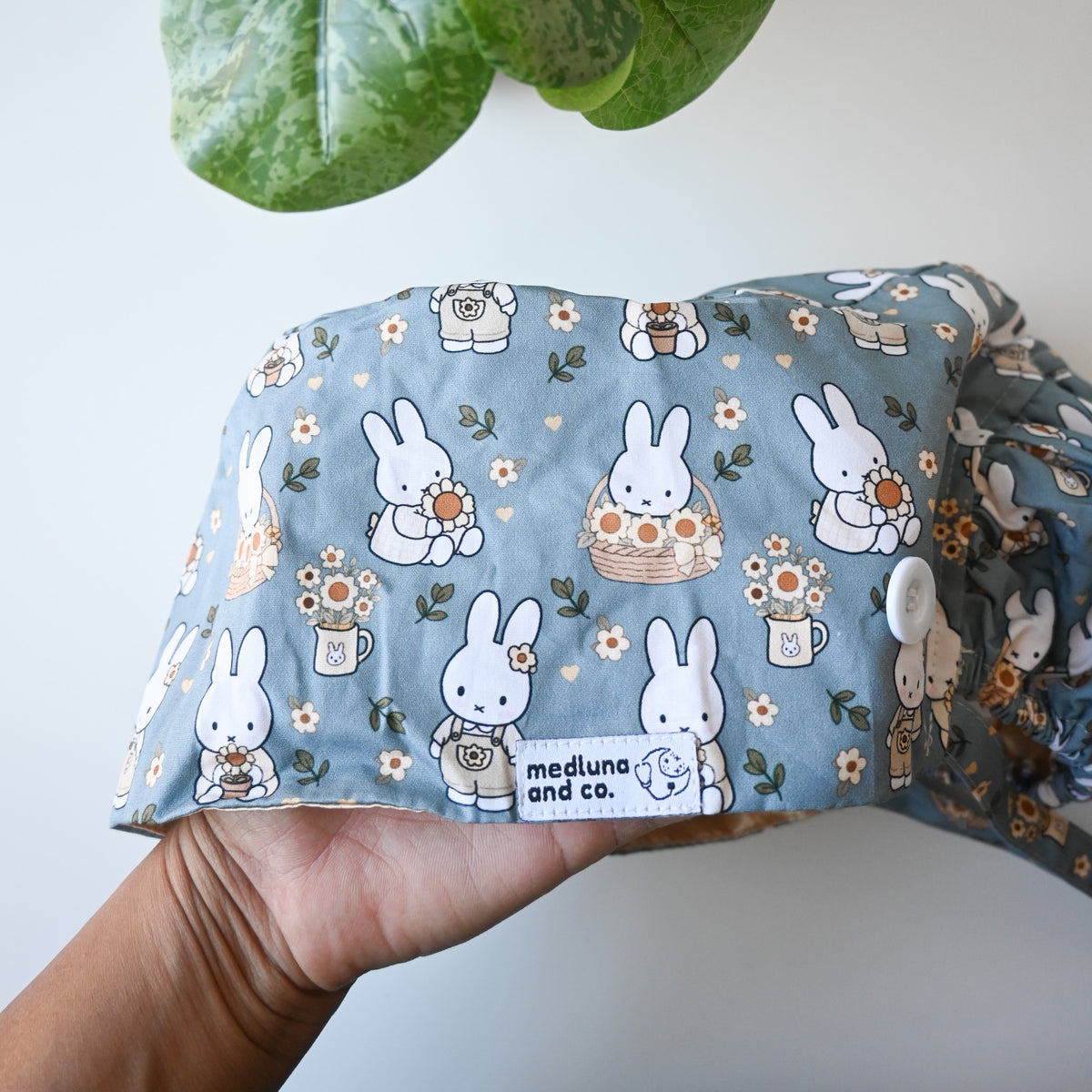 MIFFY SUNFLOWER THEMED SATIN LINED PONYTAIL SCRUB CAP