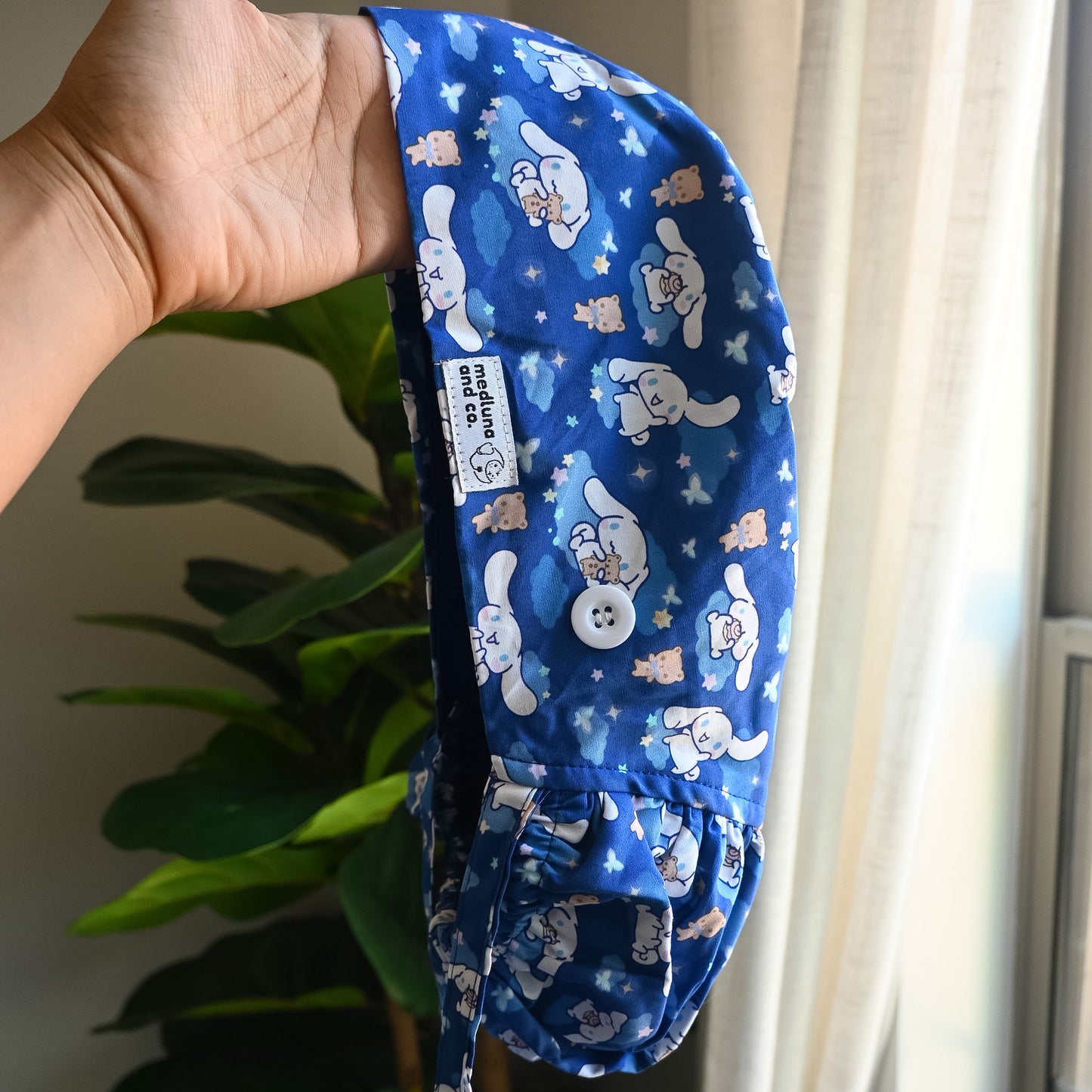 CINNAMOROLL THEMED SATIN LINED PONYTAIL SCRUB CAP