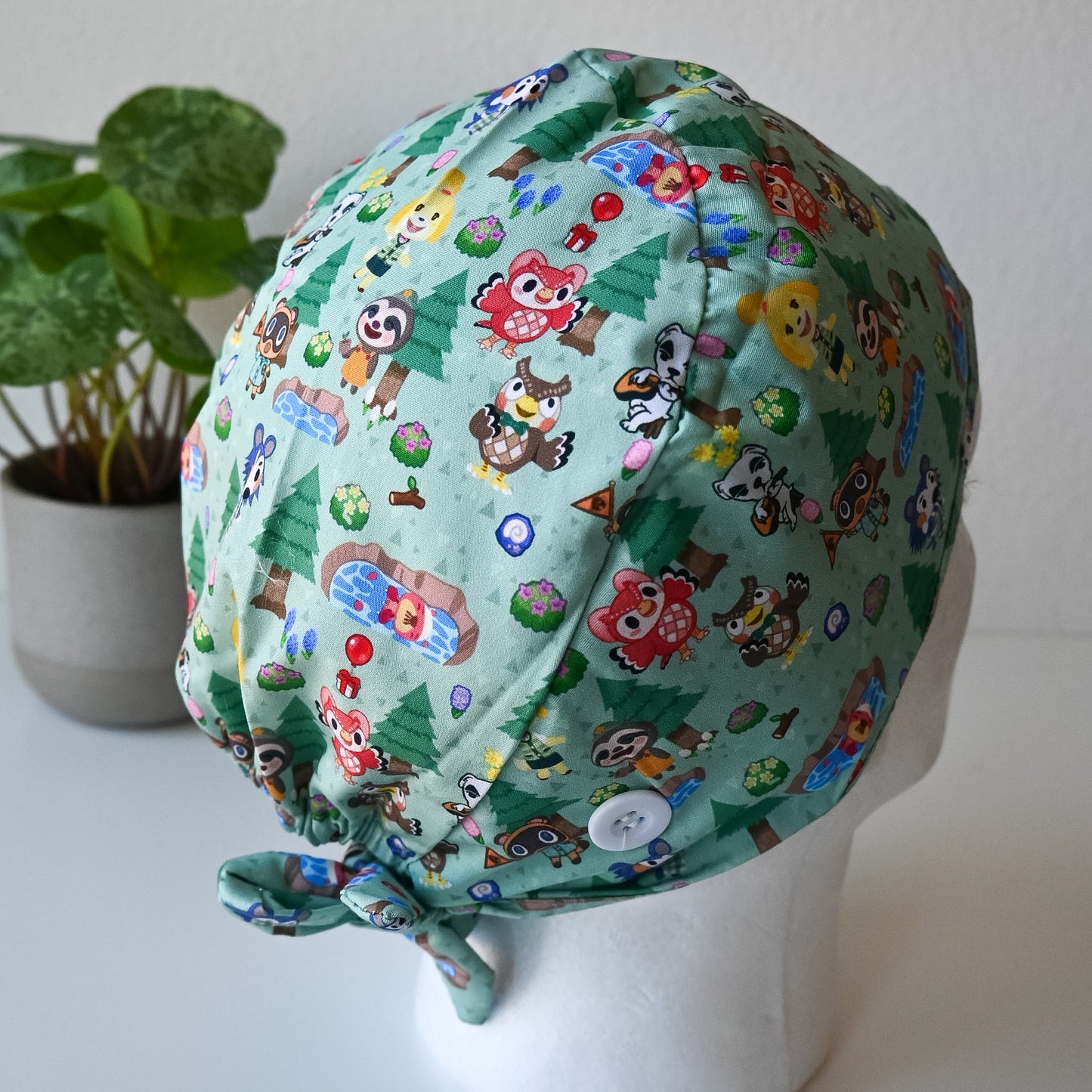 ANIMAL CROSSING CHARACTERS THEMED SATIN LINED REGULAR CAP