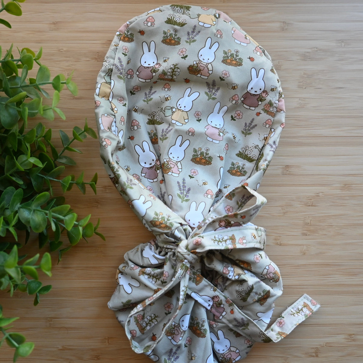 MIFFY GARDEN THEMED SATIN LINED PONYTAIL SCRUB CAP
