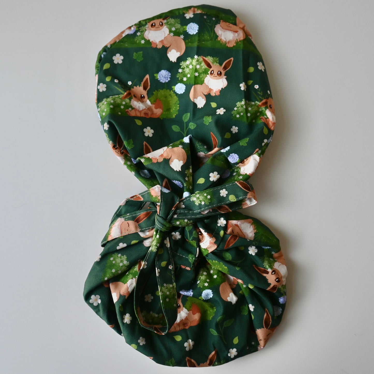 POKEMON - EEVEE WITH PLANTS SATIN LINED PONYTAIL SCRUB CAP