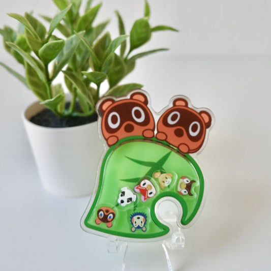 ANIMAL CROSSING THEMED ACRYLIC SHAKER BADGE REEL
