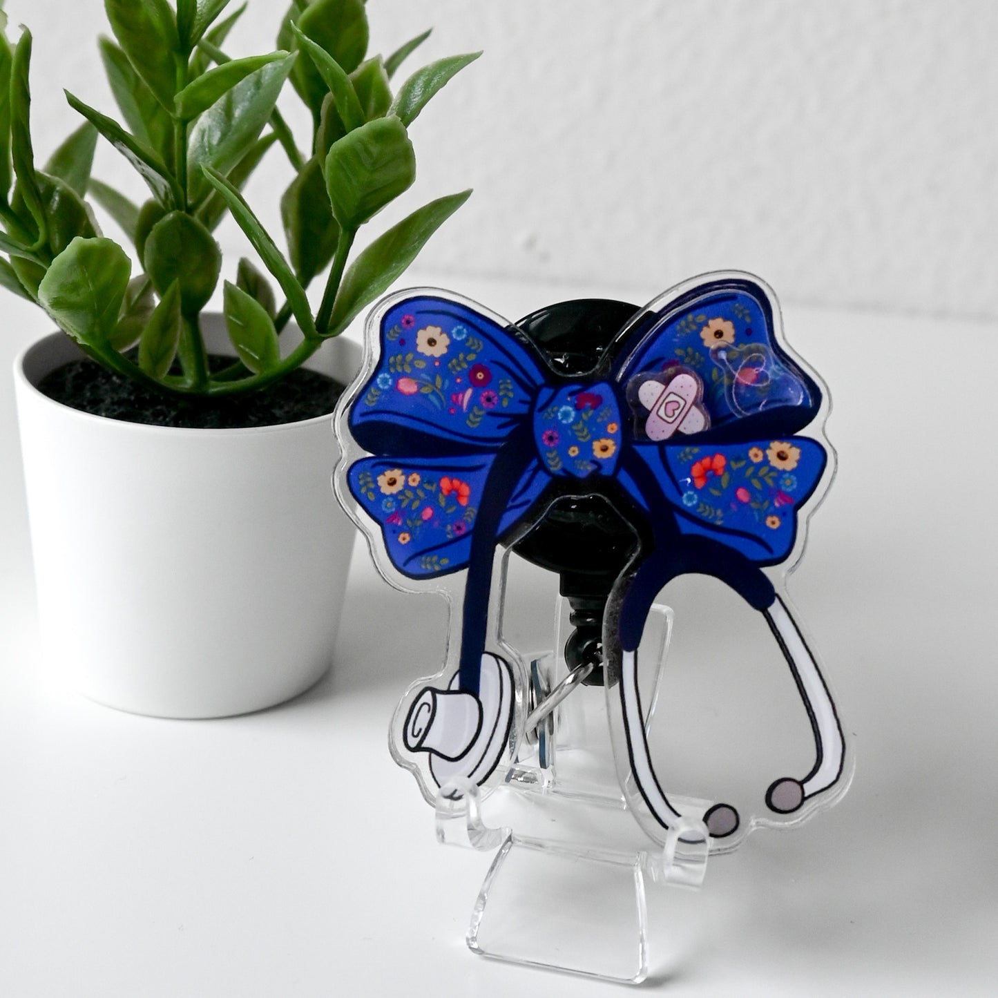 STETHOSCOPE HISPANIC FLORAL THEMED ACRYLIC SHAKER BADGE REEL