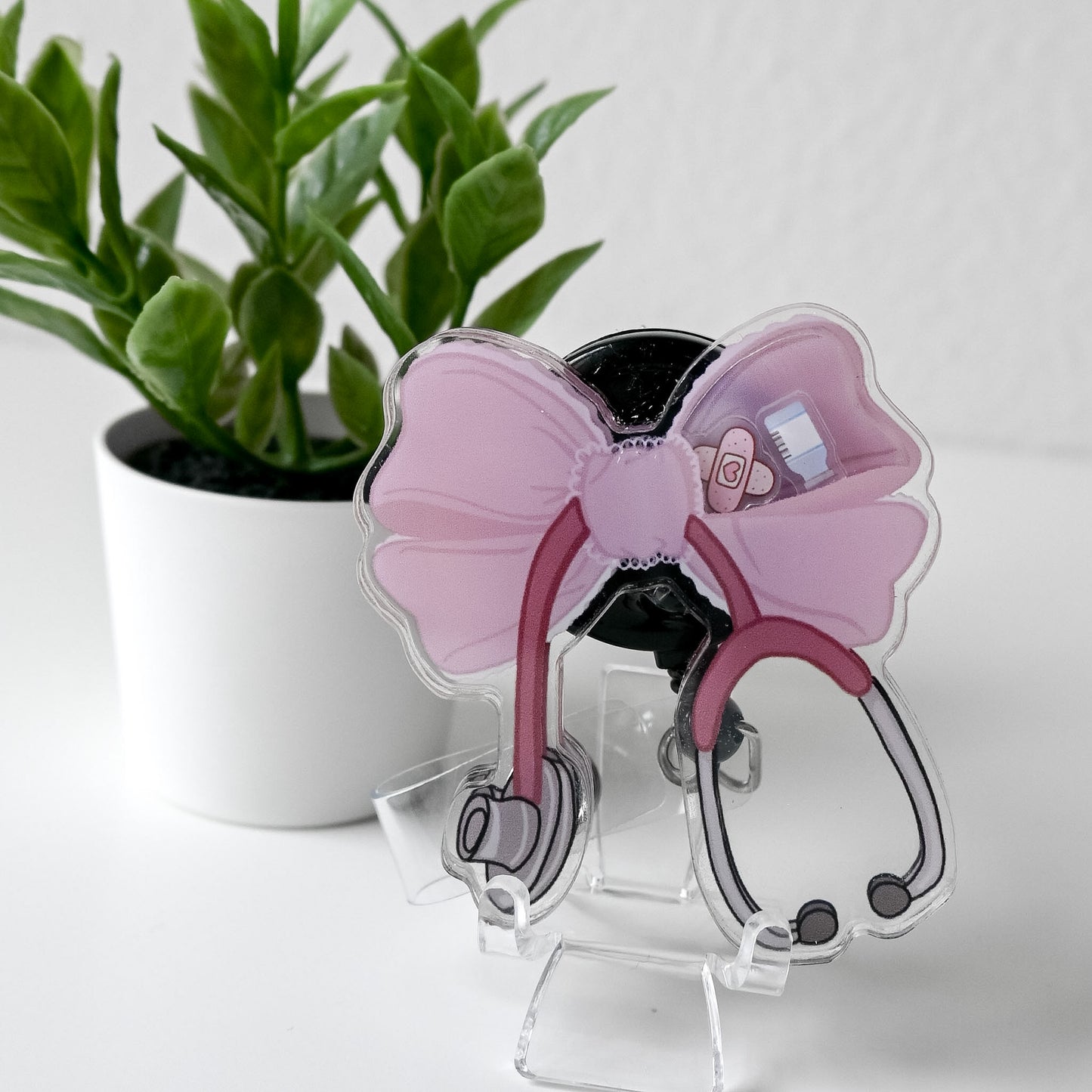 STETHOSCOPE MEDICAL COQUETTE THEMED ACRYLIC SHAKER BADGE REEL
