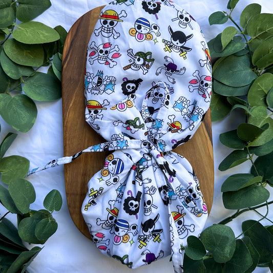 ONE PIECE - WHITE LUFFY SKULL SATIN LINED PONYTAIL SCRUB CAP