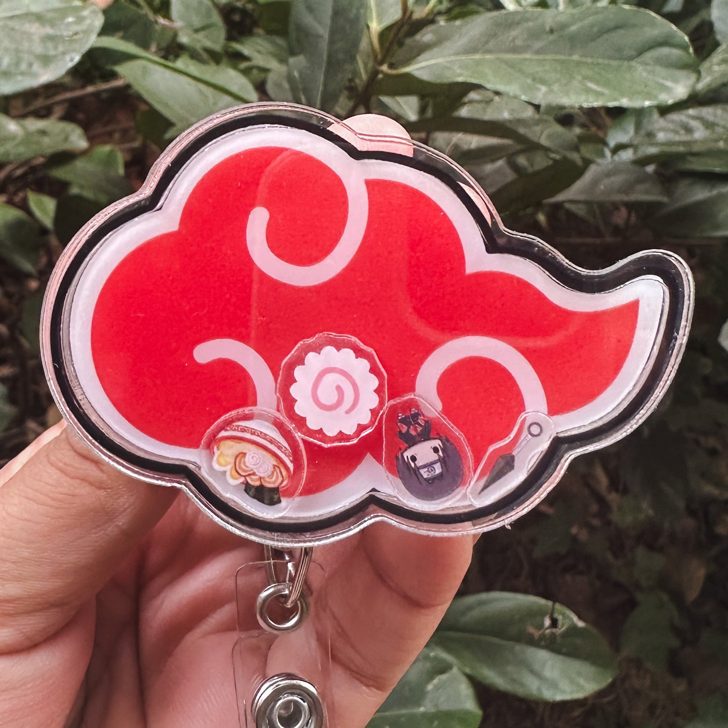 NARUTO - AKATSUKI THEMED ACRYLIC SHAKER BADGE REEL